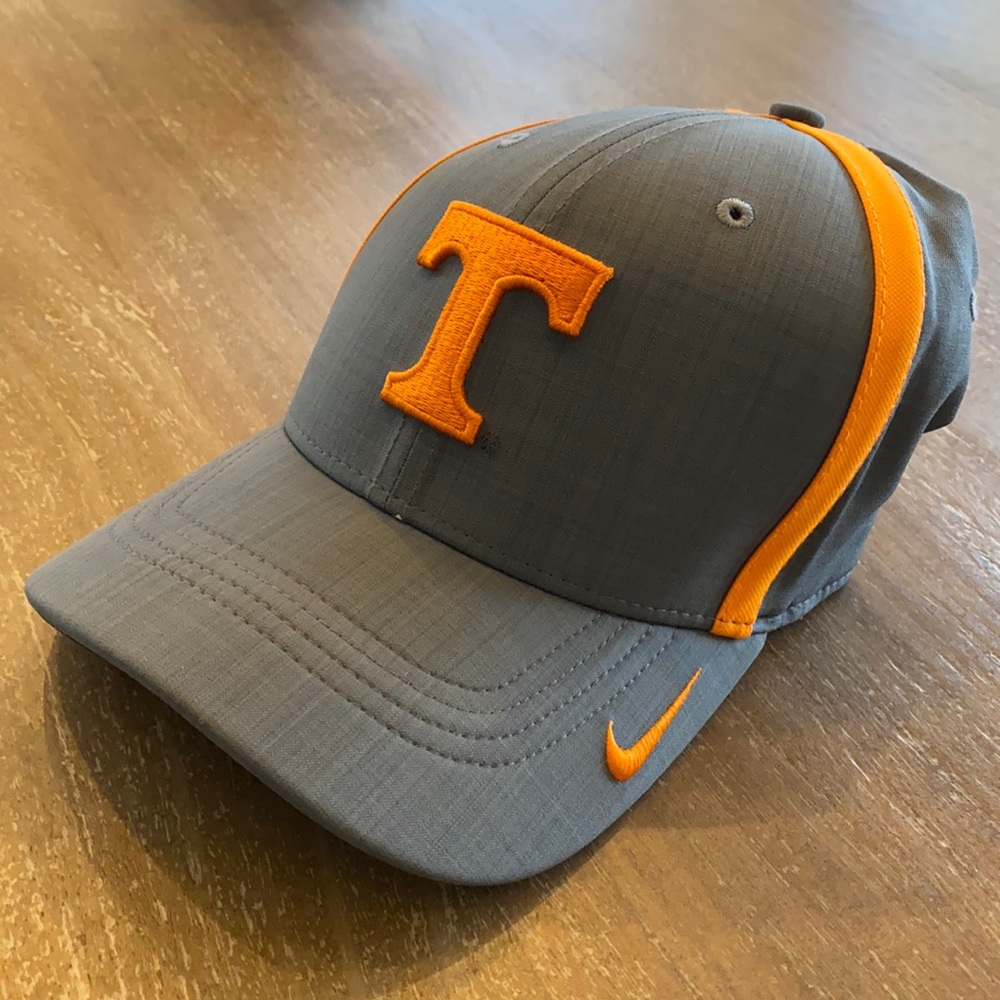 University of Tennessee hat Nike brand